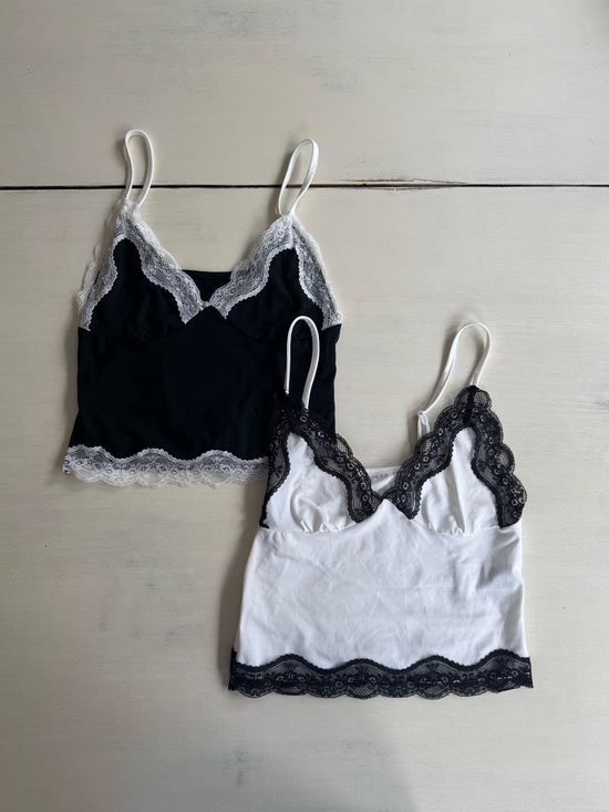 SHEIN Tops - SHEIN Black and White Lace Trim Camisole Tops